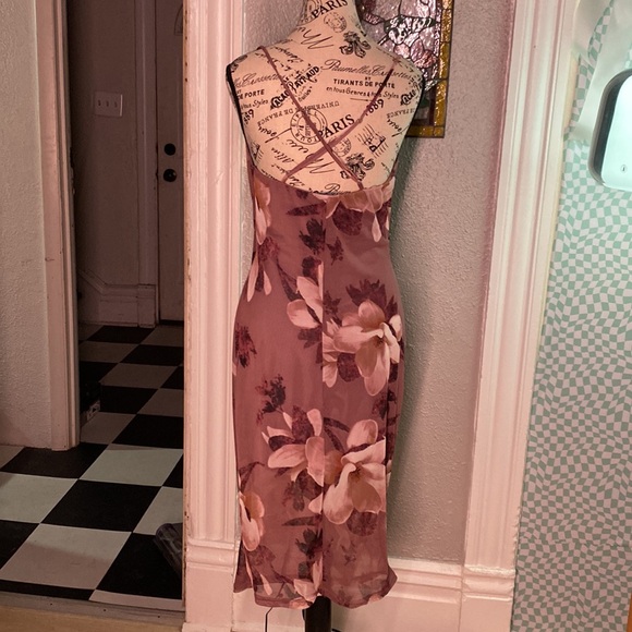 EUC Charlotte Russe midi dress drop front size medium - Picture 2 of 4